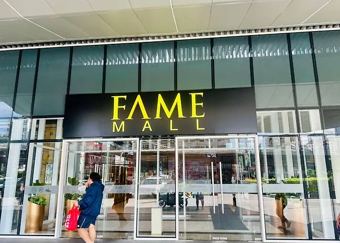 Royal Fame *